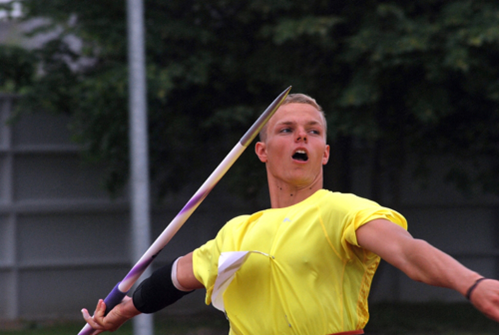 Šķēpmetējs Zigismunds Sirmais, kurš paša uzstādīto rekordu laboja Bauskā.
Autors: no «Bauskas Dzīves» arhīva