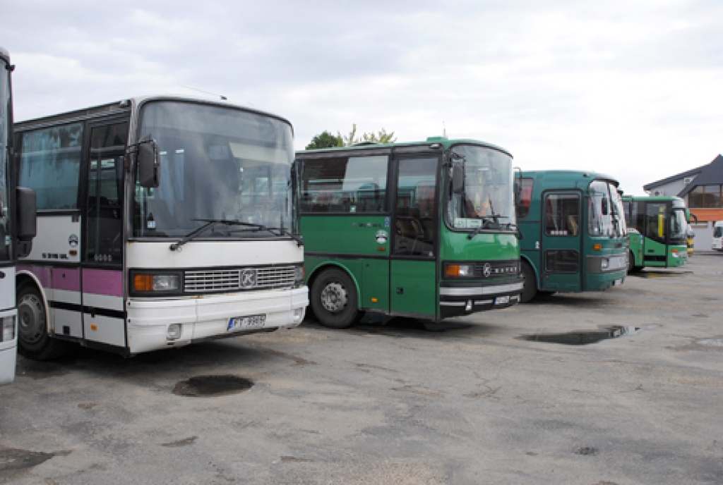 Kādi no šiem SIA «Aips» autobusiem no 1. augusta,  iespējams, kursēs maršrutā «Bauska – Rīga». 
Autors: Ivars Bogdanovs