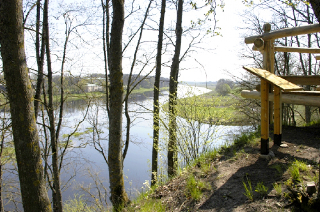 22. septembrī, kad Vīna kalnā pie Mežotnes pilskalna Rundāles novadā svinēs Baltu vienības dienu, šķērsot Lielupi būs pavisam vienkārši.
Autors: no «Bauskas Dzīves» arhīva.
