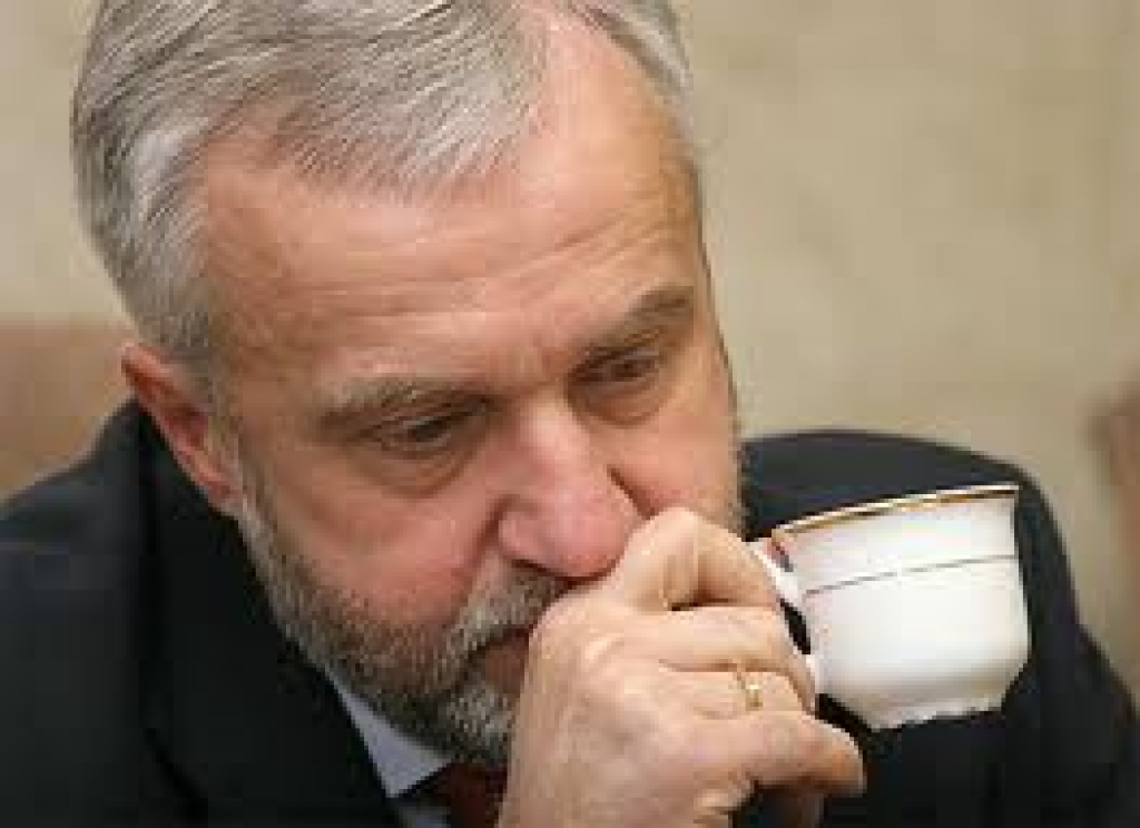 Andris Šķēle – TP priekšsēdētājs, kurš mudināja lemt par partijas likvidēšanu.
Autors: no tv3lv.blog.mtgnewmedia.se