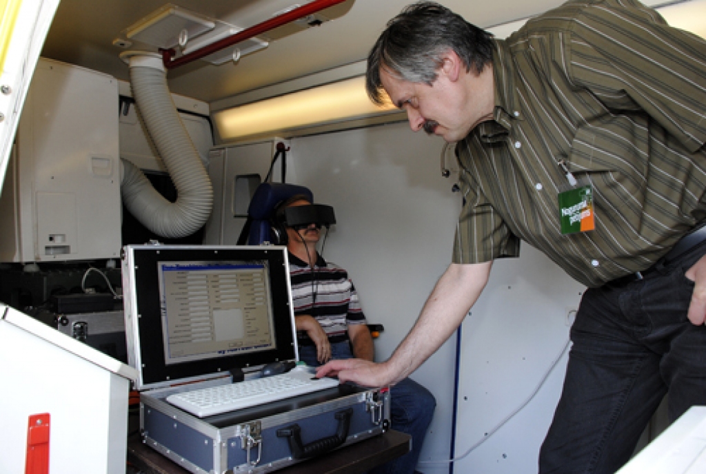 Noguruma pakāpes testu veic Samariešu apvienības šoferis Ainārs Sīka.
Autors: Ivars Bogdanovs