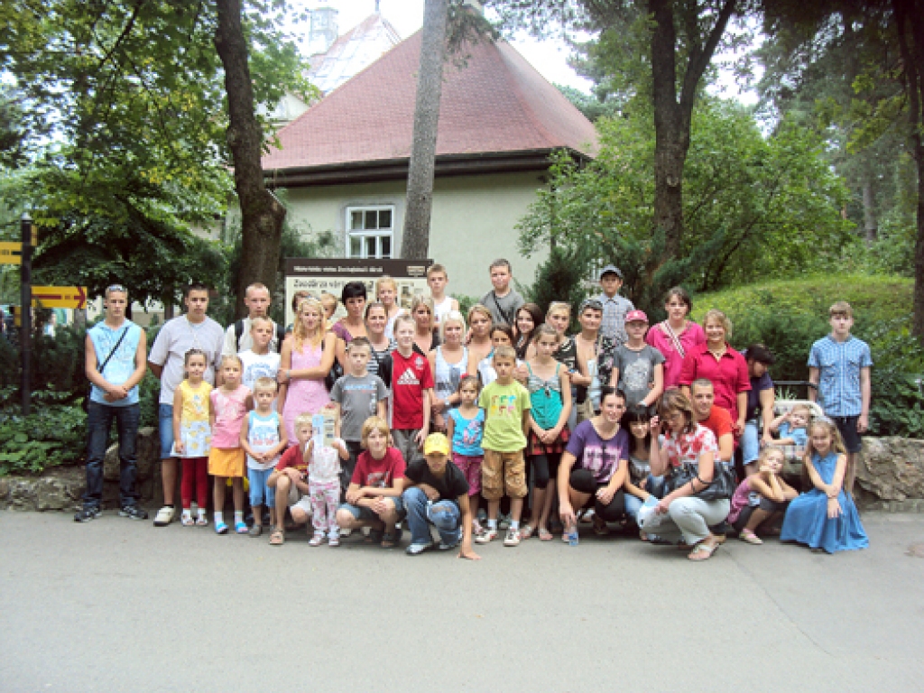 Bauskas novada ģimenes apmeklēja Rīgas zoodārzu.