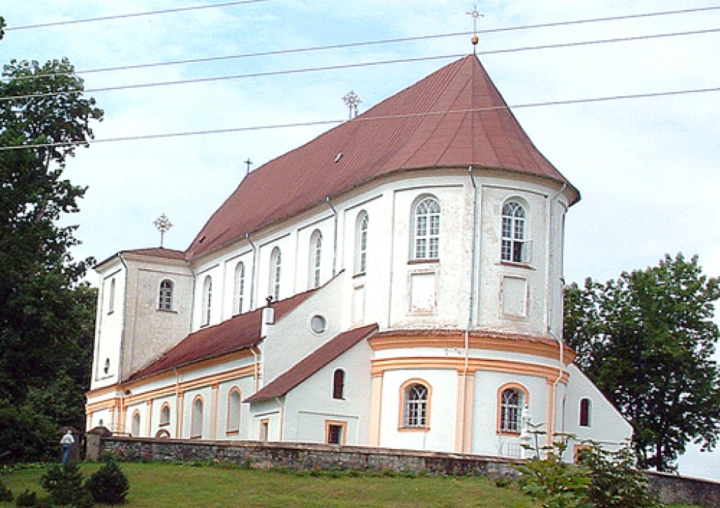 Skaistkalnes baznīca.