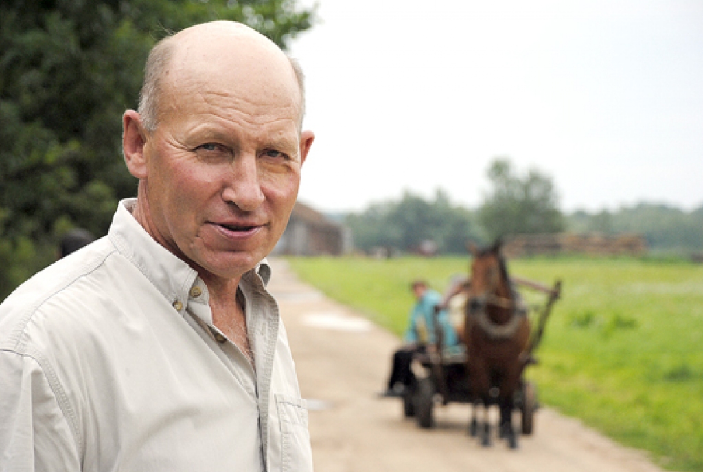 Andris Kalniņš saimnieko, pamatojoties, kā pats saka, uz «konservatīvām vērtībām». 