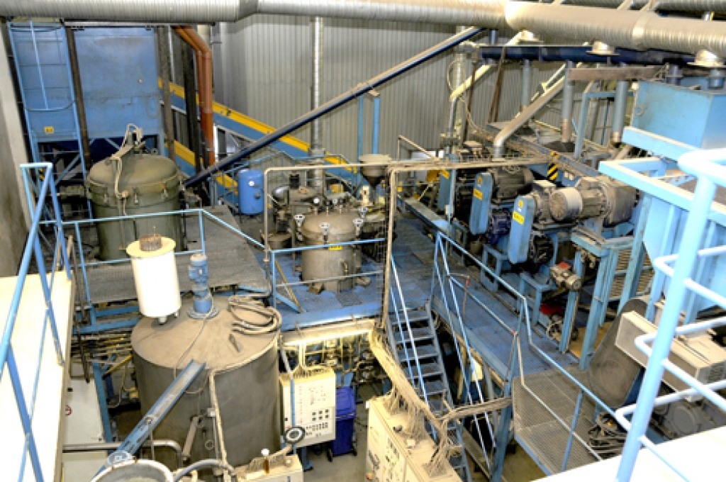 SIA «Iecavnieks» bankrota rezultātā sola ražotni neiznīcināt, bet turpināt līdzšinējo darbību.
Autors: No «Bauskas Dzīves» arhīva.