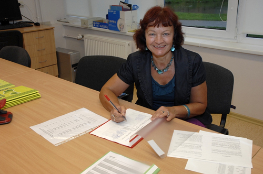 Bauskas 2. vidusskolā ierīkotajā 343. vēlēšanu iecirknī dežurē Ruta Dābola. 
Autors: Ivars Bogdanovs