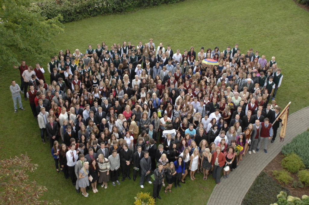 Bauskas Valsts ģimnāzijā mācības sāk 408 skolēni, ar viņiem strādā 37 pedagogi. 
Autors: Ivars Bogdanovs