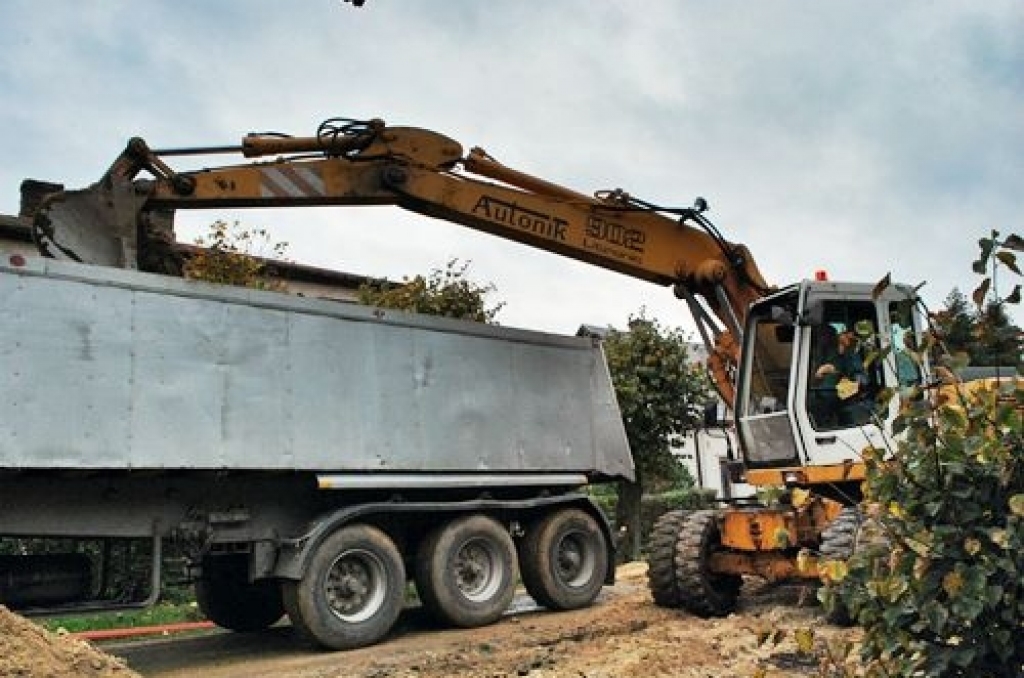  Bauskā un Īslīces pagastā aktīvi turpinās ūdenssaimniecības rekonstrukcijas darbi.
Eiropas Savienības līdzfinansētā projektā «Ūdenssaimniecības pakalpojumu attīstība Īslīces pagastā» darbi pašlaik notiek vairākās vietās – Bērzkalnos, uz...
Autors: Uldis Varnevičs