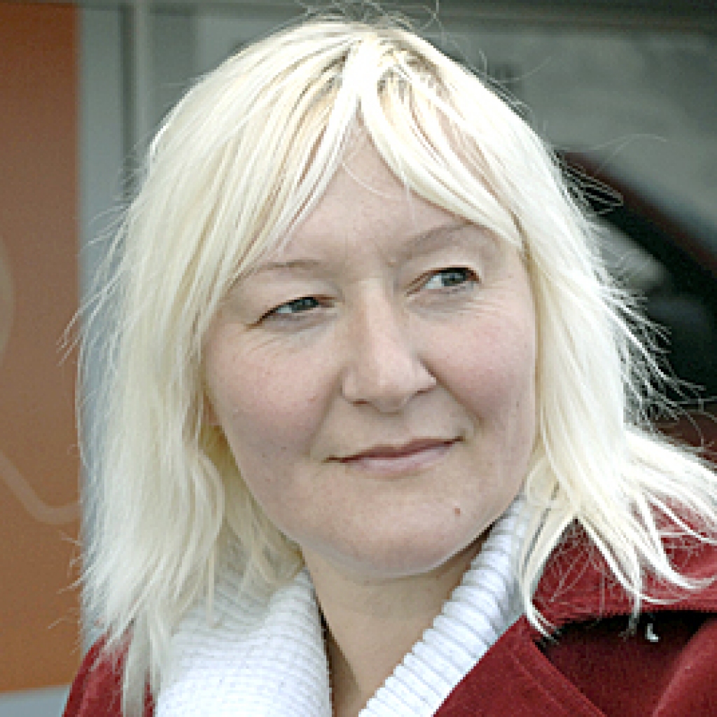 EVA SIMANOVIČA.