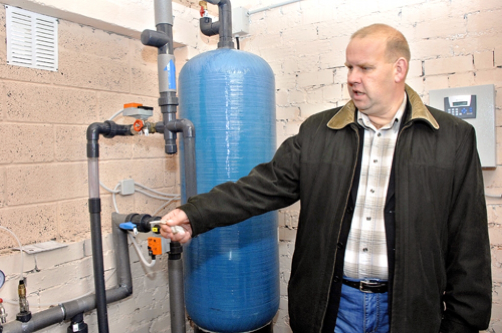 Agris Kondrāts, Kurmenes pagasta pārvaldes vadītājs, vērtē, ka atdzelžošanas stacija ir labi ierīkota un problēmas nesagādās.
Autors: Ivars Bogdanovs