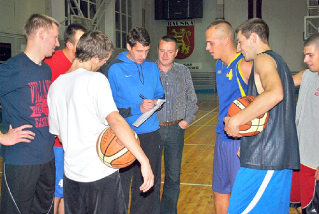 Basketbola klubs «Kvēle» treniņā.
Autors: no «Bauskas Dzīves» arhīva
