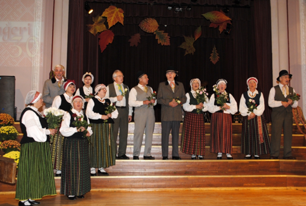 «Dreņģeri» 30 gadu jubileju 15.oktobrī izdzied Bauskas kultūras centrā.
Autors: Juris Iļņickis