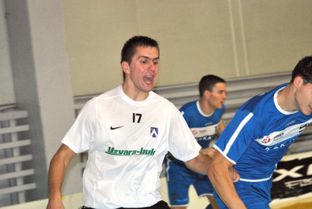 Ģirts Laugalis atzīts par baušķeniekiem vērtīgāko spēlētāju Talsos.