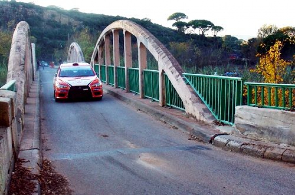 Andis Neikšāns un Pēteris Dzirkals Francijā brauks līdz šim neierastā trasē. 
Autors: No albuma.