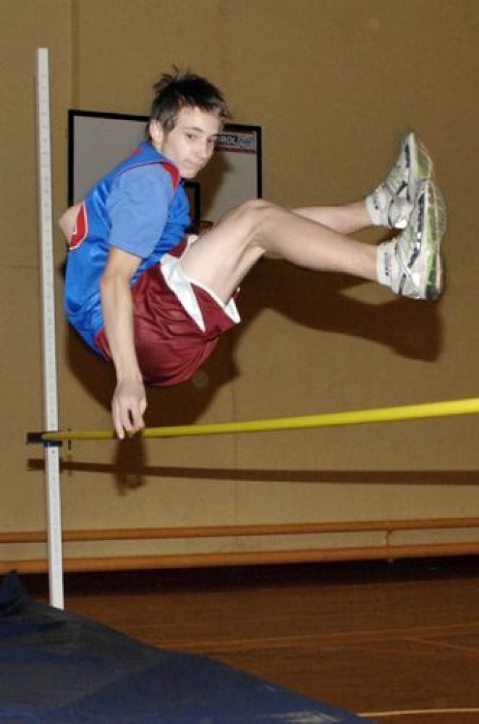  Iecavas un Bauskas novada B vecuma grupas sportisti šonedēļ sacentās vairākās vieglatlētikas disciplīnās. Bauskas novada Bērnu un jaunatnes sporta skola vispārējās fiziskās sagatavotības sacensības organizēja 29. novembrī, bet Iecavas...
Autors: Uldis Varnevičs