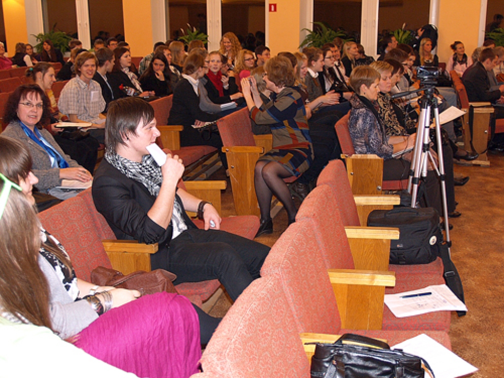 Fināla debate latviski bija ļoti saistoša publikai, kas pēc tam savā starpā aktīvi apsprieda redzēto.
Autors: Madara Ērgle