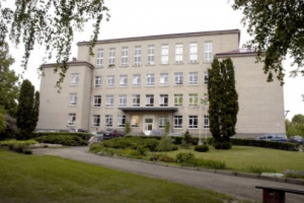 Iecavas internātpamatskolā ar efektīviem ieguldījumiem remontā izdodas saimniekot ar mazākiem izdevumiem.
Autors: No «Bauskas Dzīves» arhīva.