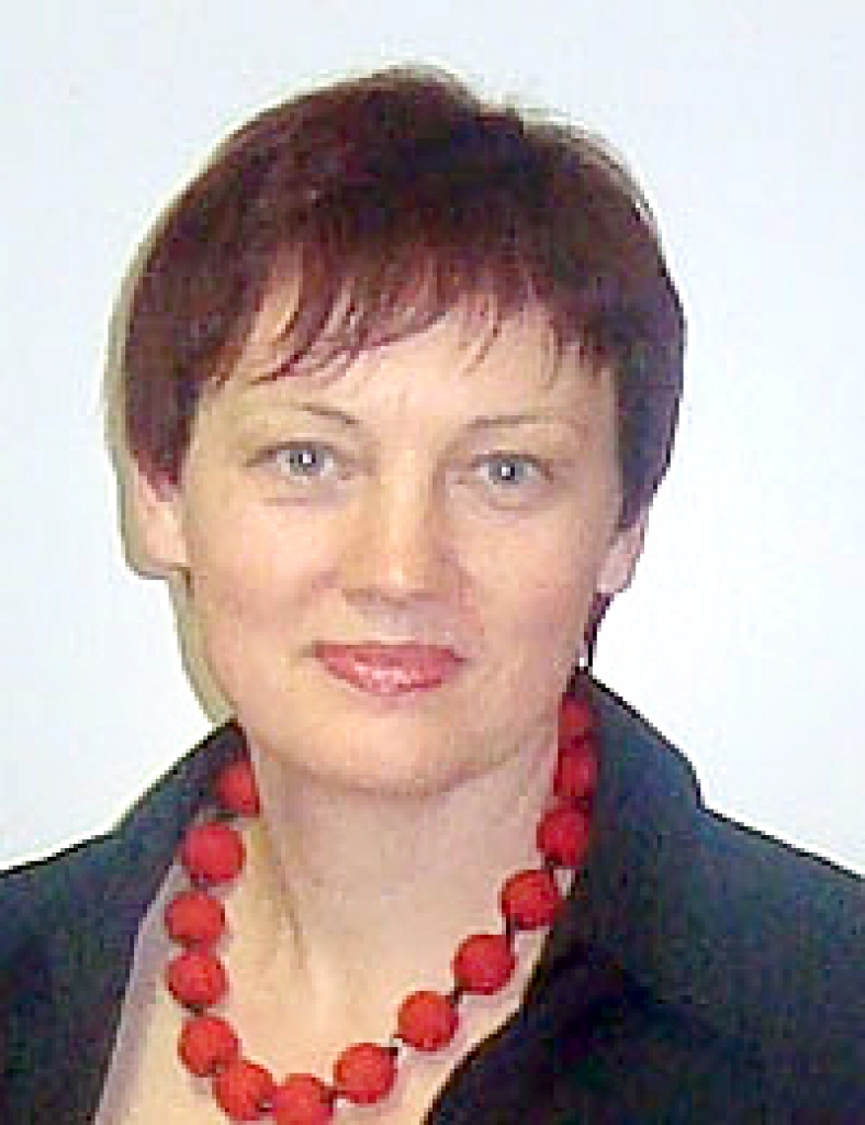 ILZE NAGURAVIČA.