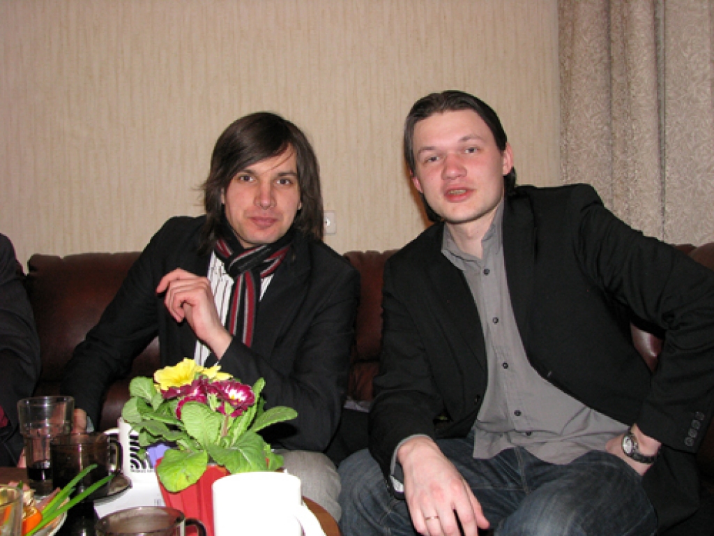 Mūziķiem Gatim Zotovam un Andrim Ērglim jau kādu laiku pastāv veiksmīga muzikālā sadarbība.
Autors: Vilnis Auzāns