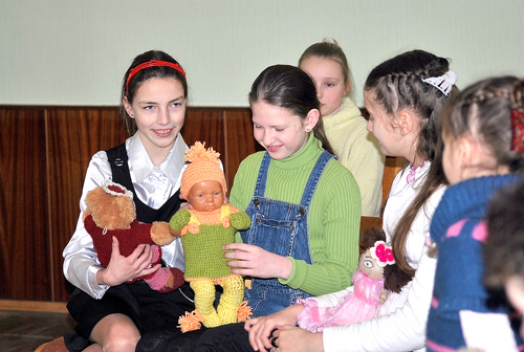 Pērn rīkotajā leļļu modes skatē.
Autors: no «Bauskas Dzīves» arhīva