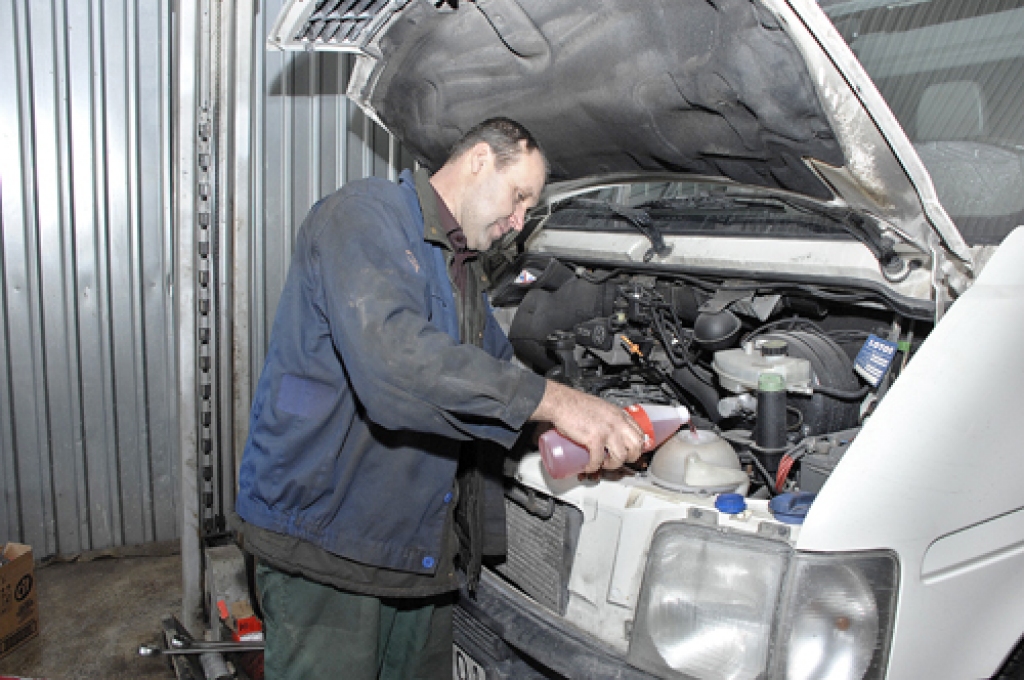 ARTIS ZIEMELIS, automehāniķis ar 20 gadu darba pieredzi, pārliecinājies, ka daudzi šoferi ir tikai vadītāji – viņi nepārzina spēkrata darbības likumus un uzbūvi.