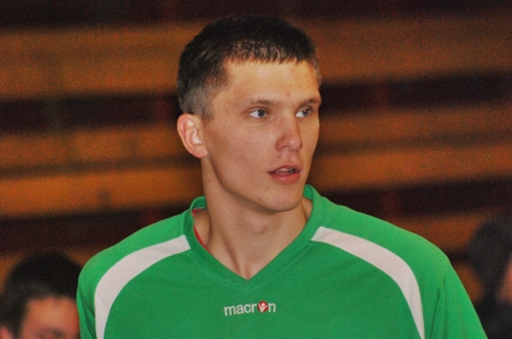 «Dartijai» rezultatīvākais bija Gundars Brička, kurš laukumā pavadīja visu spēles laiku, gūstot 25 punktus un 6 atlēcošās bumbas. 
Autors: Uldis Varnevičs