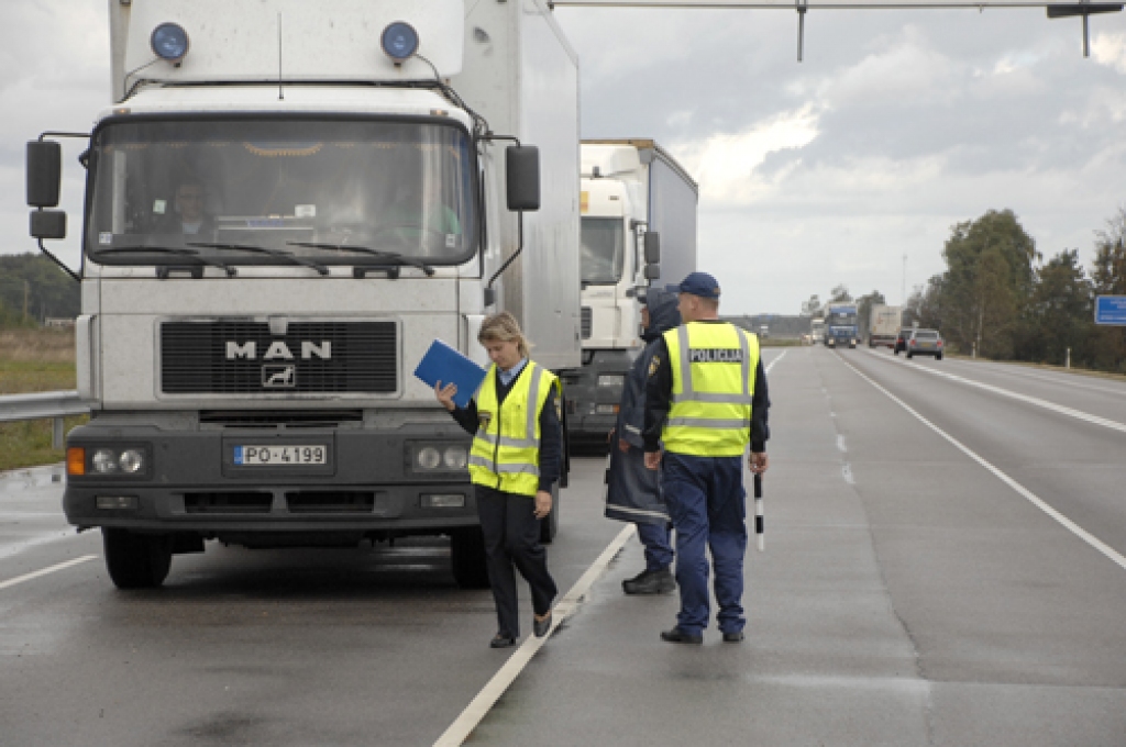 Arī pērn tālbraucēju šoferi tika pārbaudīti.
Autors: no «Bauskas Dzīves» arhīva