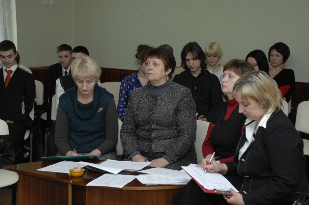 Bauskas un Rundāles novada publiskās runas konkursā «Es piedzimu laikā» piedalījās 13 abu novadu 8. līdz 12. klašu skolēni.
Autors: Ivars Bogdanovs