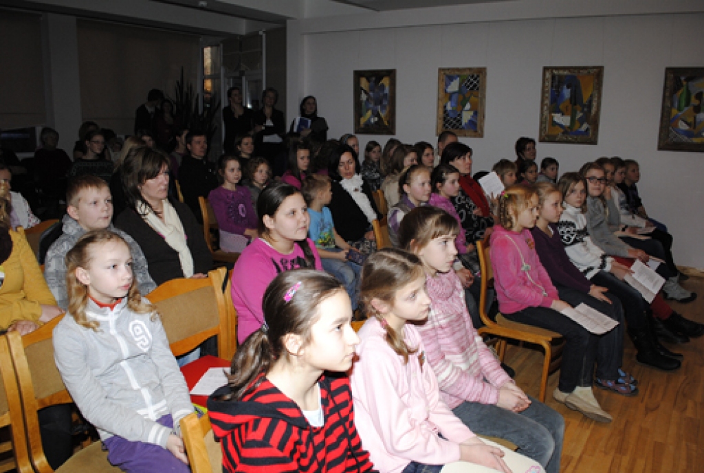 Mūzikas pēcpusdiena Vecumnieku mūzikas un mākslas skolā tiek rīkota regulāri.
Autors: Juris Iļņickis