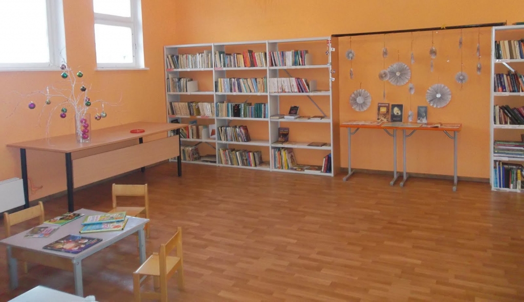 Autors:  rundalesbiblio.blogspot.com