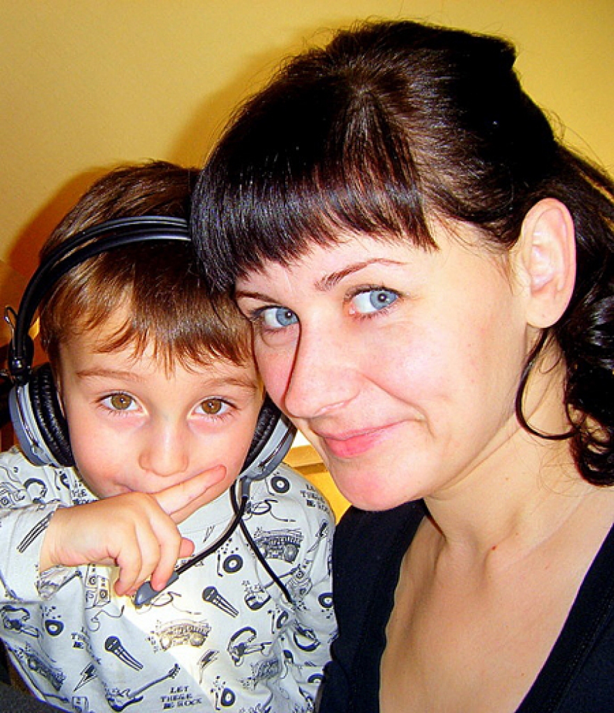 Kristīne Kuzma ar dēliņu Aleksu. 