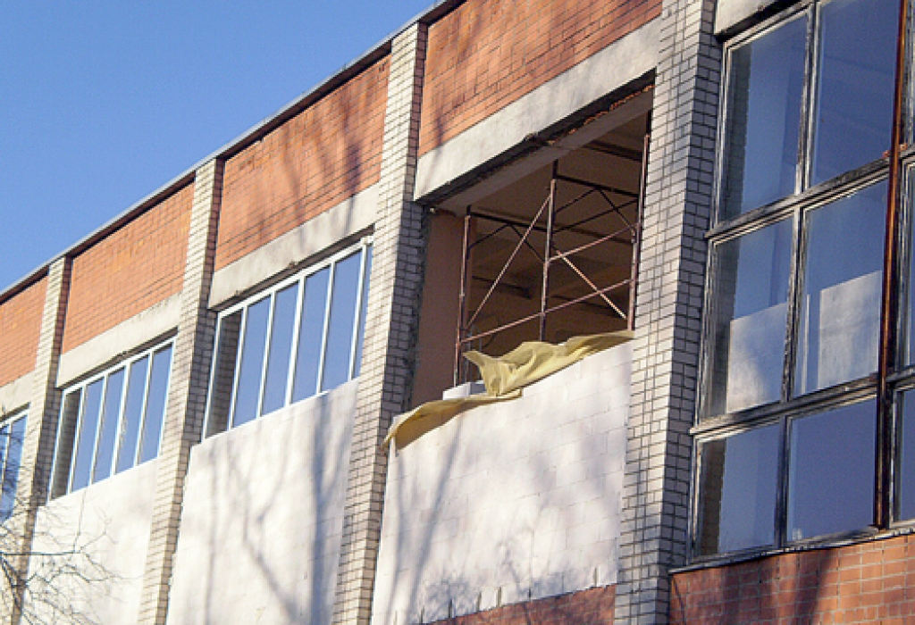 Drīz visi logi būs jauni.