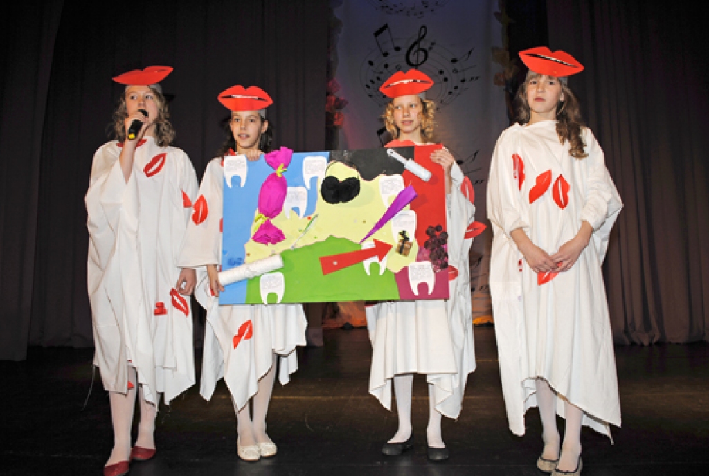 Bauskas pilsētas pamatskolas 5. klases komanda ieguvusi otro vietu Zemgales reģionālā veselības veicināšanas viktorīnā «Esi gudrs – būsi vesels!»
Autors: Juris Iļņickis