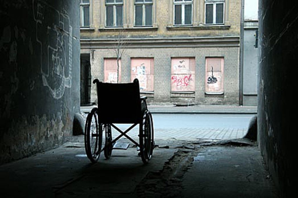 Latvijā invalīdu skaits palielinās... 
