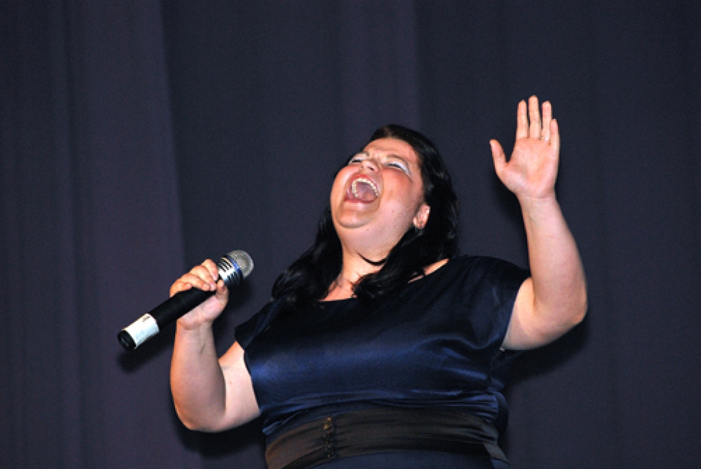 Ariadna Kostina uzvarēja solistu konkursā.