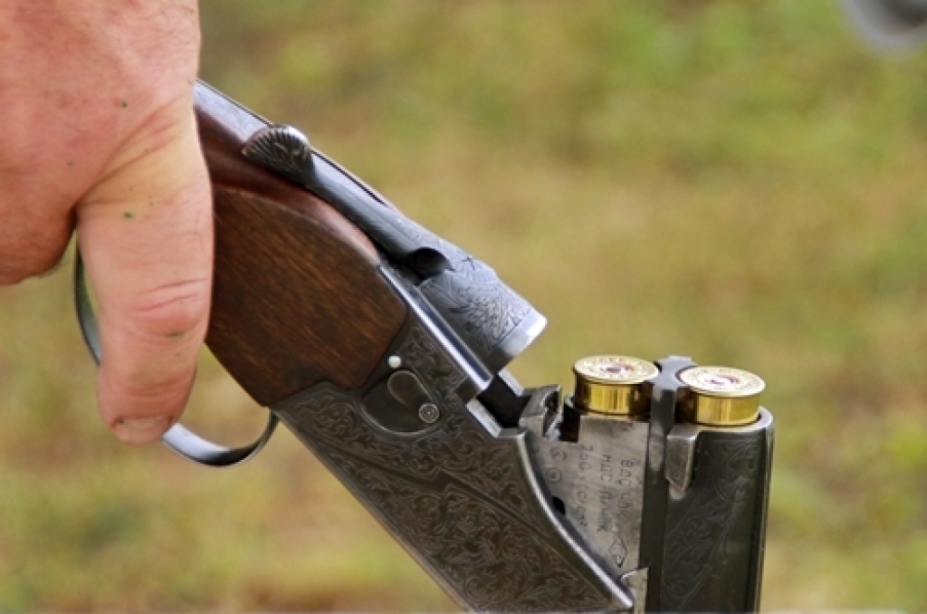 21. jūlijā mednieku kopas no visas Zemgales tikās «Bauskas zemgaļu» šautuvē, lai mērotos spēkiem stenda šaušanas sacensībās. Savācot kopsummā 568 punktus, kārtējo uzvaru guva mednieku klubs (MK) «Zirnieki». Otrajā vietā sporta klubs...
Autors: Uldis Varnevičs