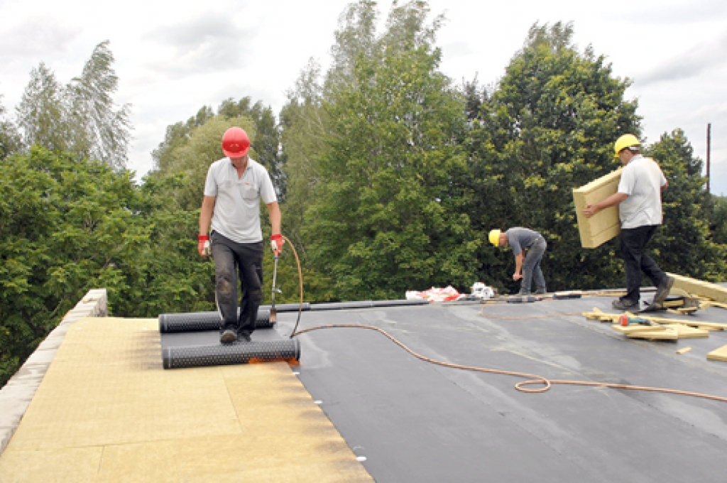 Daudzfunkcionālā centra «Strēlnieki» renovāciju veic firmas «Ota un partneri» strādnieki.
Autors: Ivars Bogdanovs