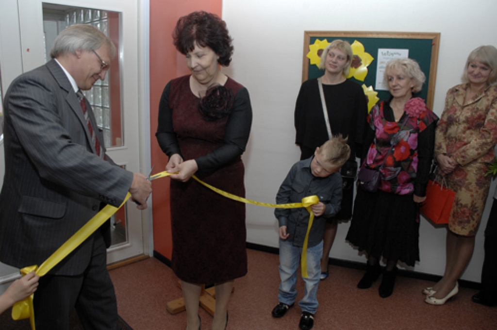 2011. gada 13. septembris. Bijušais SOS bērnu ciemata bērnudārzs tiek pārdēvēts par 