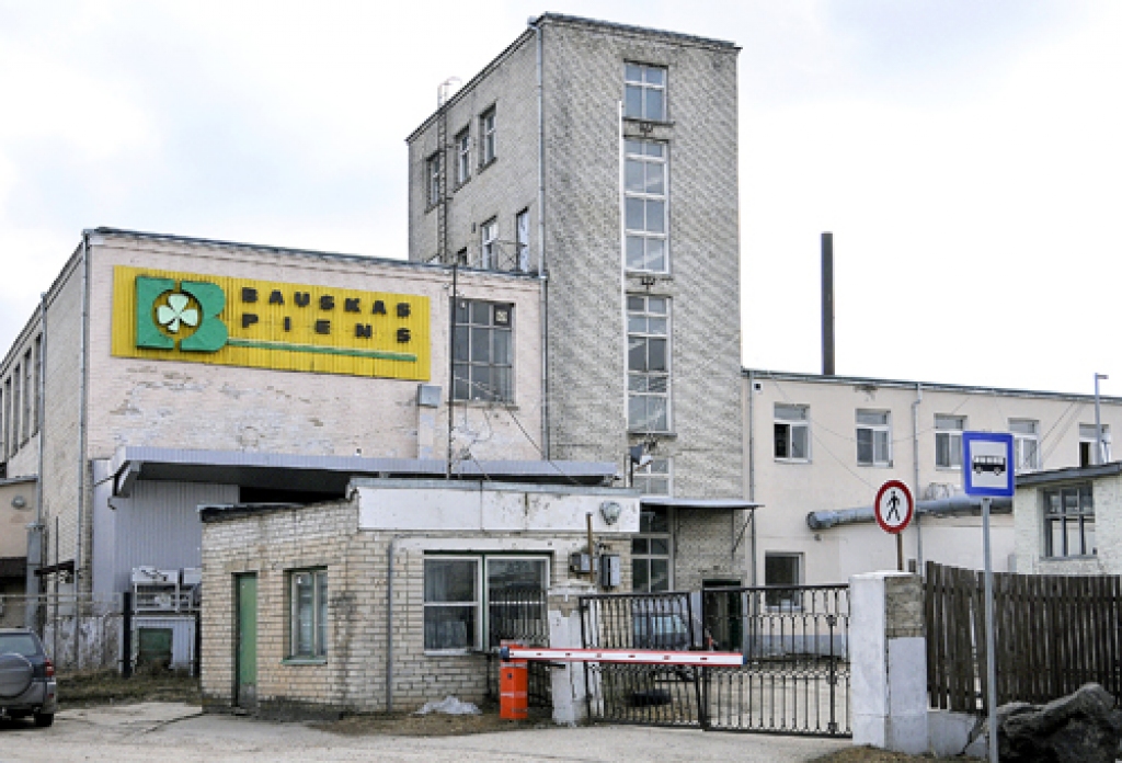 Jaunais saimnieks «GE Money Bank» īpašumu plāno izlikt pārdošanā par 360 000 latu, kas ir ievērojami zemāk salīdzinājumā ar īpašuma tirgus vērtību, norādīts bankas paziņojumā presei.
Autors: no «Bauskas Dzīves» arhīva