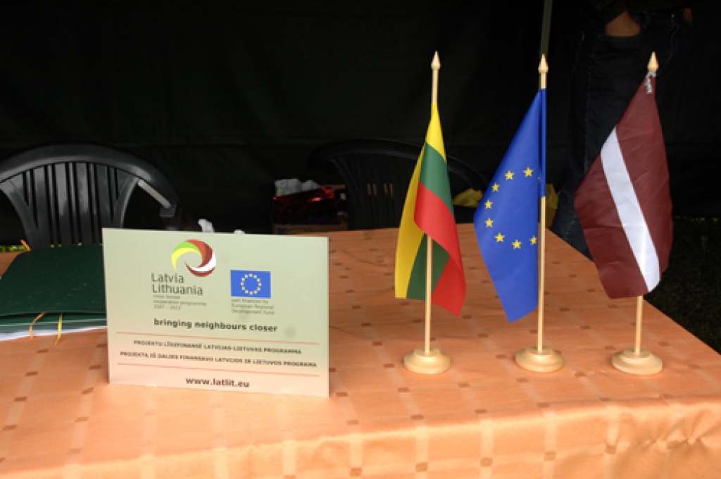 Rundāles novada Svitenē 6. septembrī notika Vasaras skola Latvijas un Lietuvas pārrobežu sadarbības projektā «Sociālais atbalsts».Nodarbībās piedalījās sociālo dienestu darbinieki un viņu klienti no Rundāles, Iecavas novada un Pakrojas...
Autors: Ivars Bogdanovs