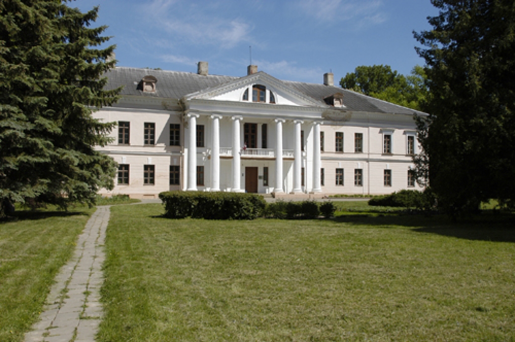 Svitenes muižas ēkā mācās sākumskolas audzēkņi
Autors: no 