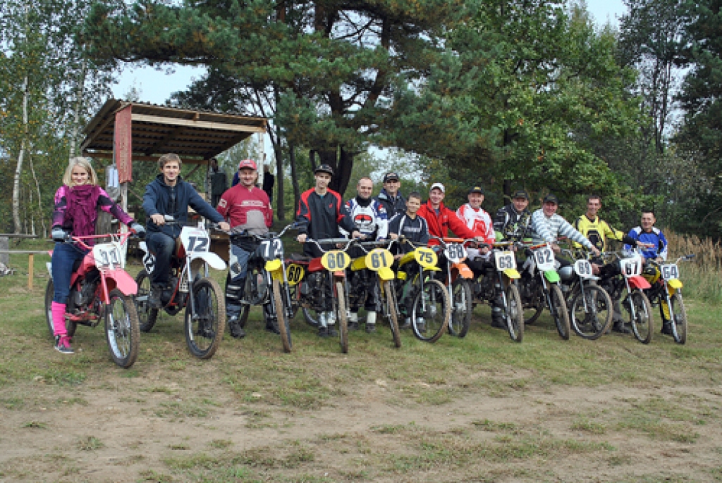 Kluba «Liesma» braucēji gatavi jauniem startiem. 