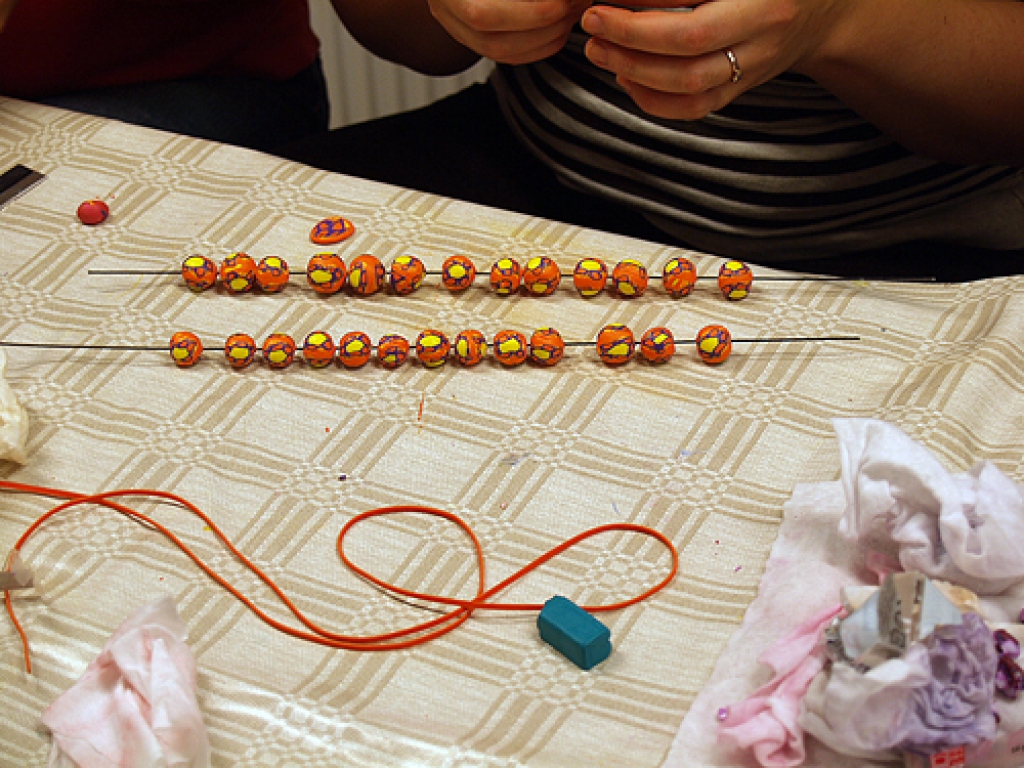 Top krāsainas krelles.
Autors: Antra Ērgle