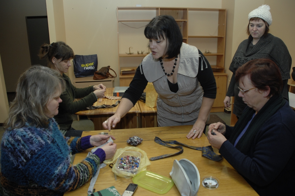 Pirmdien, 10. decembra, vakarā jauns pielietojums tika atrasts vīriešu kaklasaitēm.
Autors: Ivars Bogdanovs