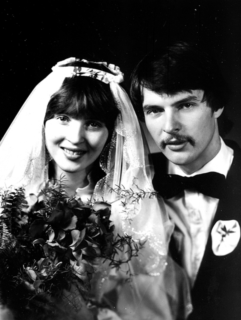 Kāzas. Jubilārs ar sievu Sandru  1984. gada  24. novembrī. 
