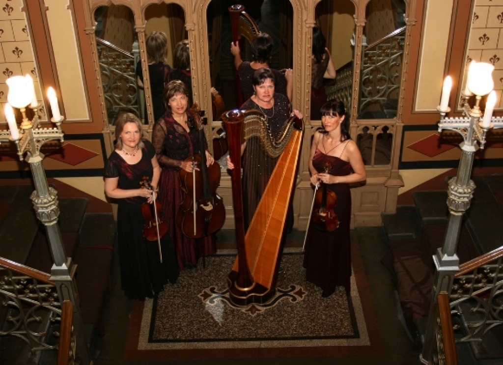 Salonmūzikas grupa «Barkarola».
Autors: Publicitātes foto.