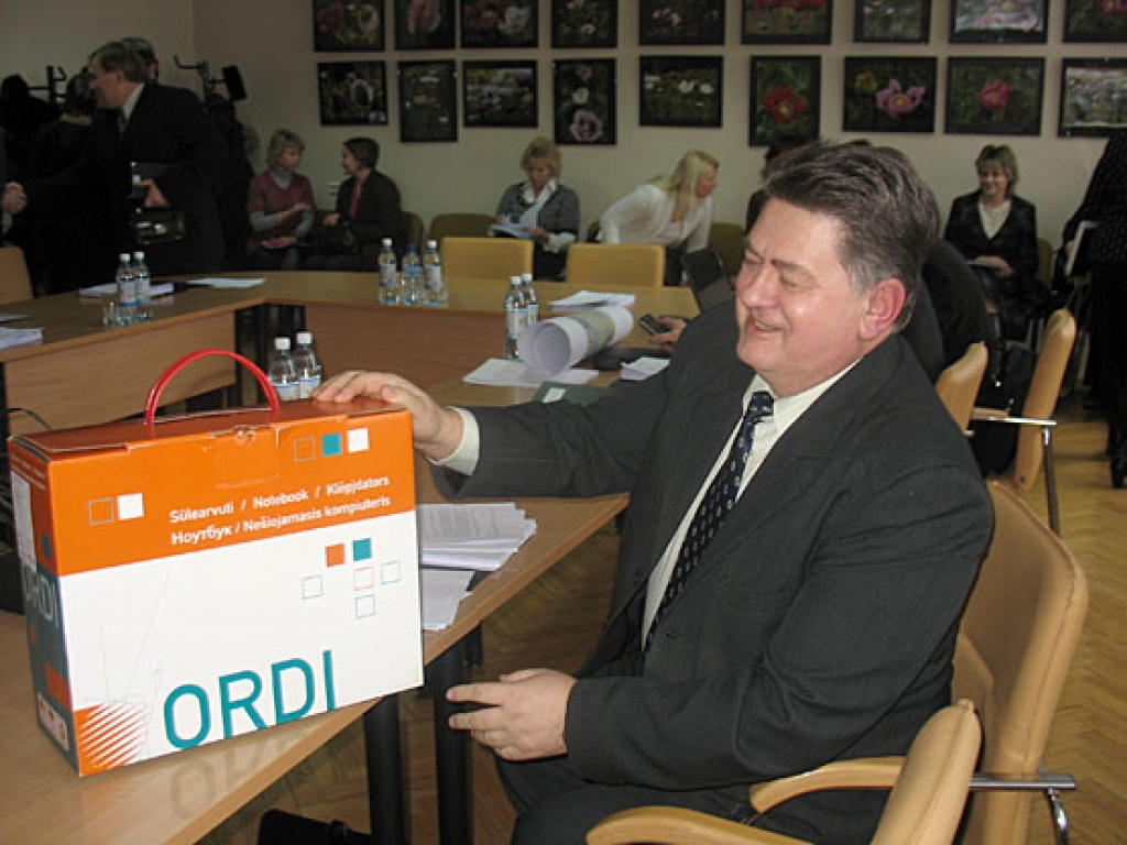 Jānis Rumba ir viens no pieciem Bauskas novada domes deputātiem, kurš pērn apmeklējis visas komiteju un domes sēdes, kuram nav kavējumu.
Autors: no «Bauskas Dzīves» arhīva.