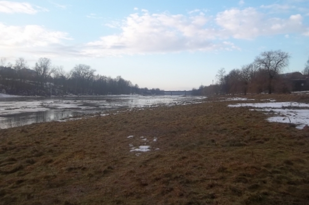 Autors: Sandra Danosa