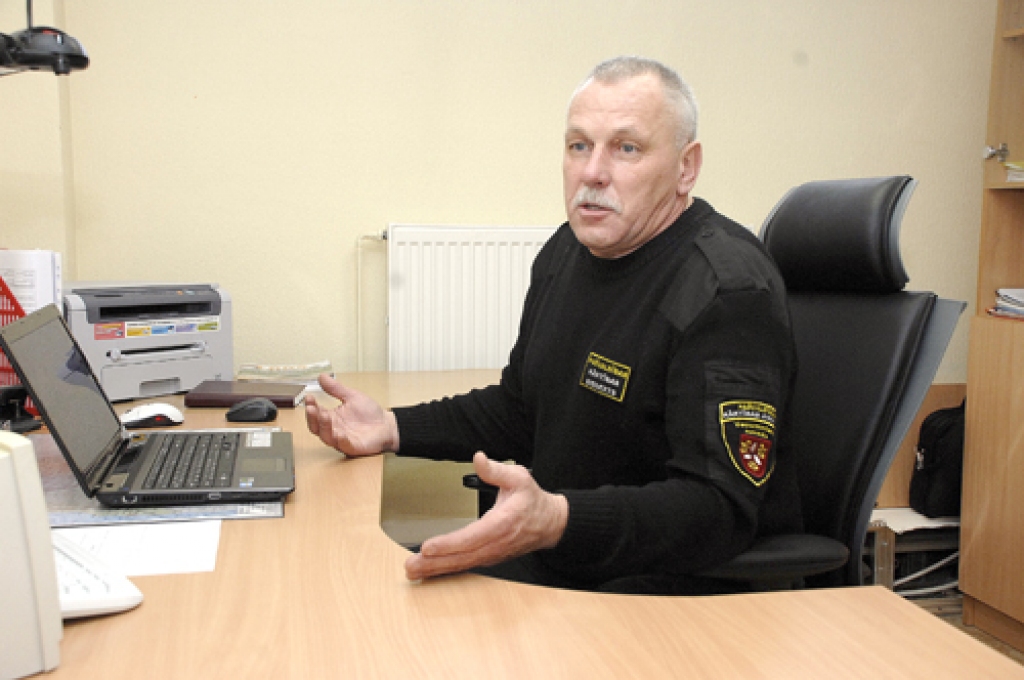 Edgara Poļa, Vecumnieku novada sabiedriskās kārtības nodaļas vadītāja, pārziņā ir viss novads, kā arī Stelpes un Vecumnieku pagasts. 