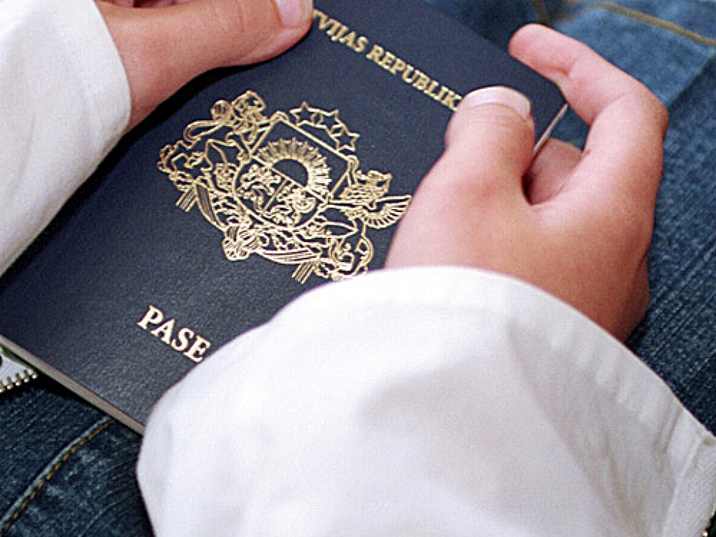 Daudzu pilsoņu pasēm tieši šogad beidzas derīguma termiņš.
